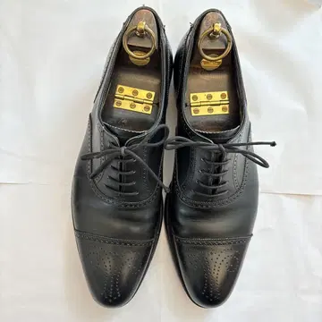 Crockett and jones 블랙 비즈니스 슈즈 슈키퍼 포함