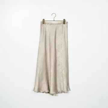 [ ma couleur ] 크러쉬 더블 새틴 머메이드 백 테일 스커트
