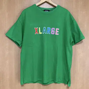 XLARGE 컬러풀 로고 티셔츠 M 사이즈