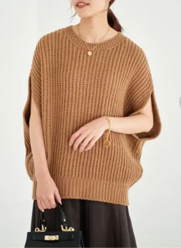 이에나 로우 게이지 아제 라운드 베스트 카멜