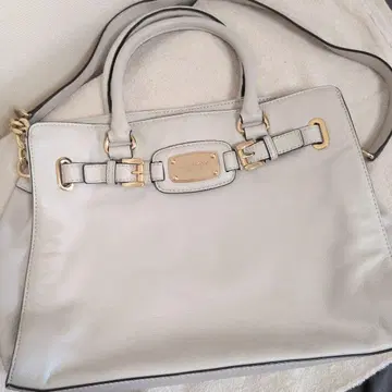 Michael Kors 라이트 그레이 숄더백