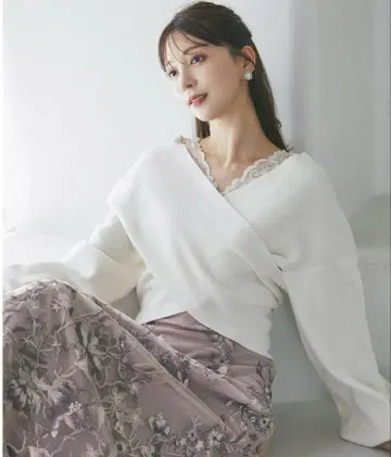 토코 클로젯 플라워 자수 튤 머메이드 플레어 스커트