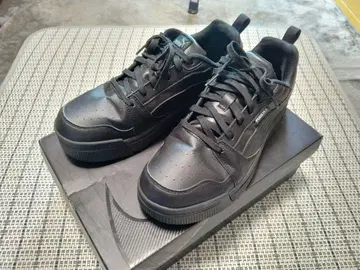 PUMA 푸마 스니커즈 28.0cm 블랙 통굽