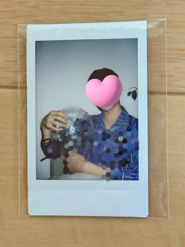 AB6IX 웅 사인 폴라로이드