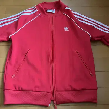 adidas 트랙 재킷 빨간색
