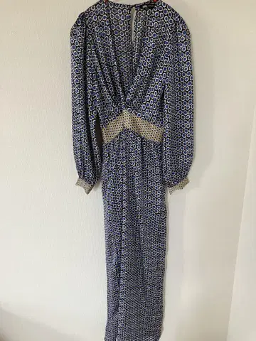 ZARA 자라 기하학 패턴 올인원 점프수트 백 오픈 살로펫 파랑 H&M