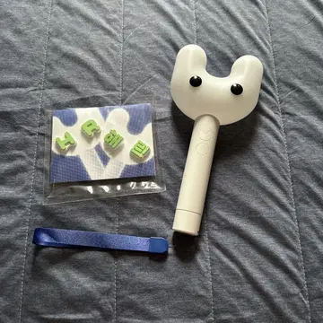 NEWJEANS OFFICIAL LIGHT STICK