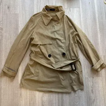 ZARA 트렌치코트 숏 기장