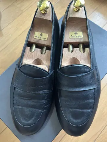 ISPRIA 가죽 로퍼 이탈리아제