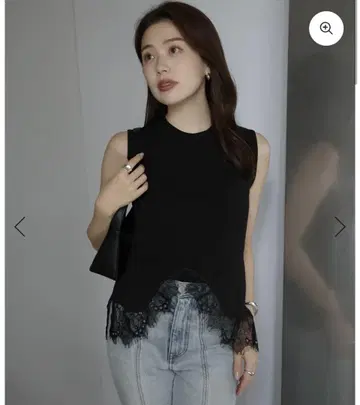 레이스 앵글 헴 니트
