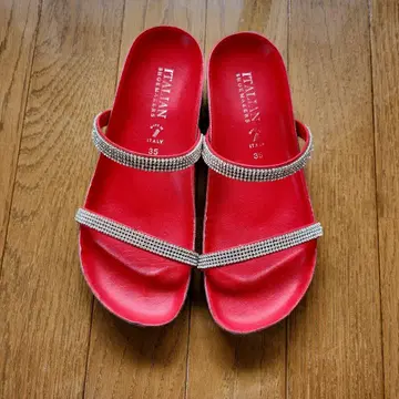 ITALIAN SHOEMAKERS 빨간색 샌들 35