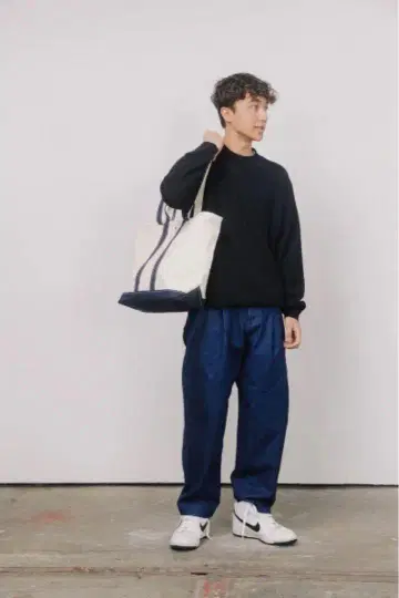 UNIVERSAL PRODUCTS 1TUCK DENIM PANTS