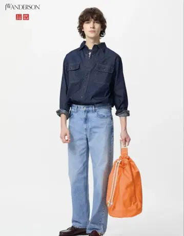 완판템 JW ANDERSON 라이트 블루 스트레이트 데님 30inch