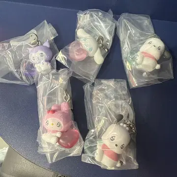 산리오 에모큥 메지루시 액세서리 세미 컴플리트