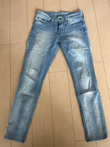 덴함 DENHAM RAZOR SLIM FIT 라이트 블루 데님