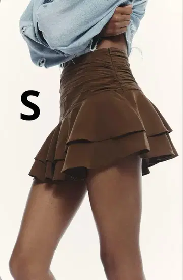 ZARA 자라 프릴 스칸츠 새상품, 미사용