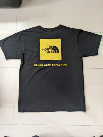 THE NORTH FACE 블랙 티셔츠