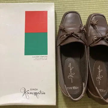 긴자 카네마츠 펌프스 23cm