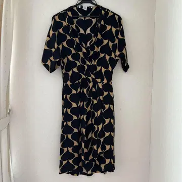 Diane von Furstenberg 랩 드레스 사이즈 2
