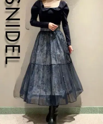 snidel 플리츠 쉬폰 레이어드 프린트 스커트
