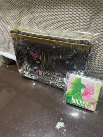 WICKED 위키드 Blu-ray 혜택 클리어 파우치 컴팩트 거울