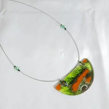 스페인산 핸드메이드 반달 크리스탈 목걸이 / 52cm 롱 타입