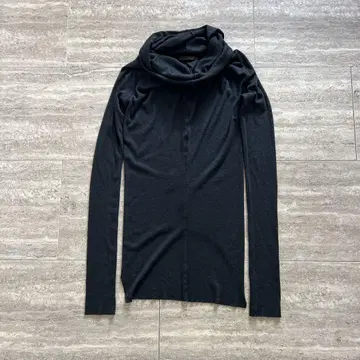 julius turtle knit 10s