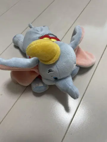 덤보 봉제 인형 클립 포함
