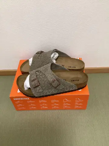 BIRKENSTOCK BEAMS 취리히 42 샌들