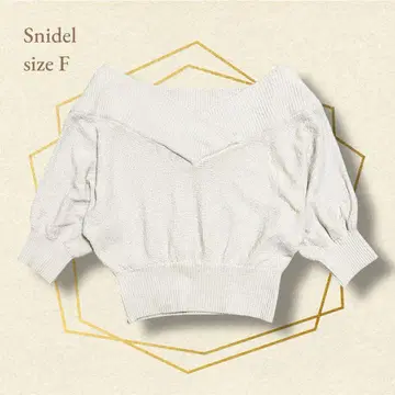 Snidel 상의 오프숄더 V넥 퍼프 슬리브 5분 소매 니트 F