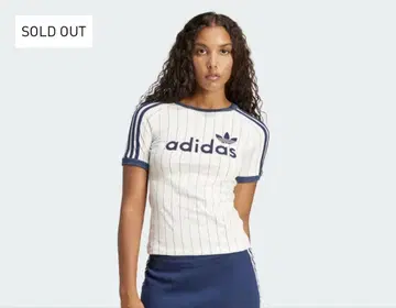 adidas 리니어 그래픽 칼리 반팔 티셔츠