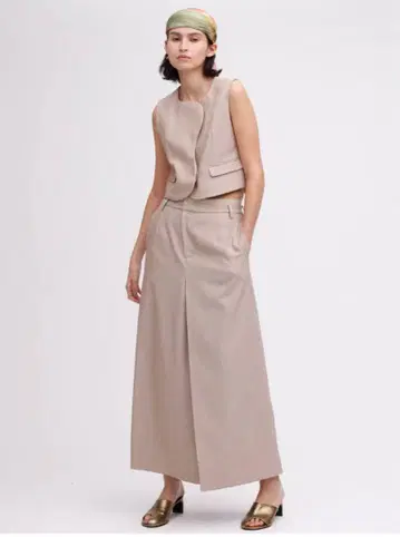 OTONA MUSE SHORT WAVE VEST WITH SKIRT