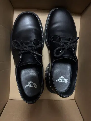 Dr.Martens