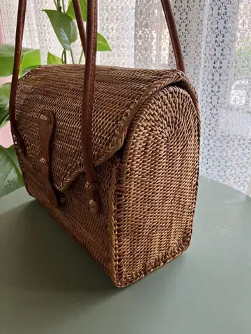 라탄 보스턴 백 브라운