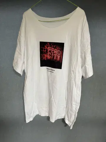 the GazettE 로고T