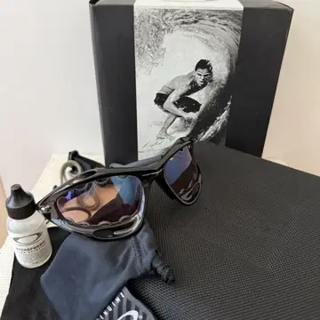 [미사용 새상품] Oakley Water Jacket jet black