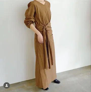 카사플라인 롱 원피스 브라운