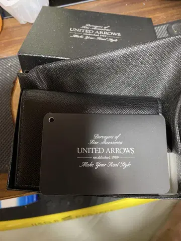 새상품 UNITED ARROWS 명함 지갑 블랙
