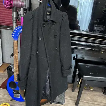 CECI McBEE 블랙 울 피코트