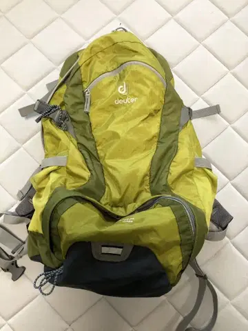 deuter FUTURA 28 백팩 그린/블랙