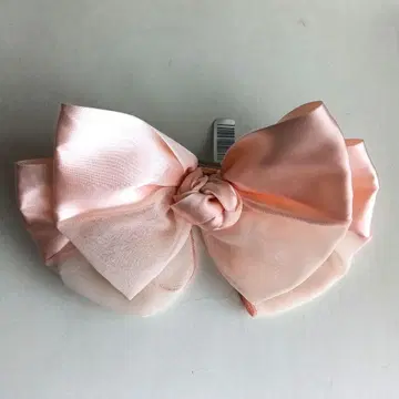 BLOOMINGDALE'S 핑크 리본 머리핀 새상품