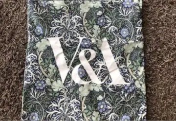 V&A 영국 한정 꽃무늬 토트백