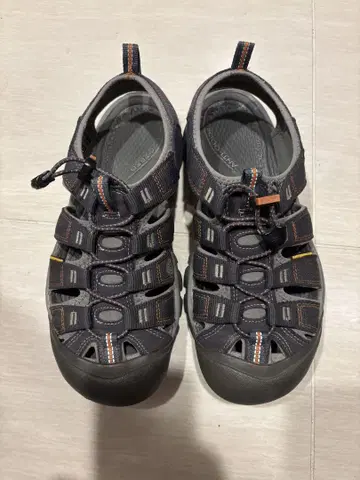 [ KEEN ] NEW PORT 샌들