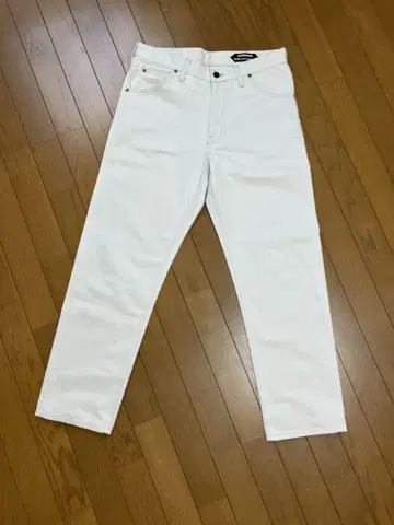 AUBERGE 별주 PHIL MENPU 코튼 새틴 청바지