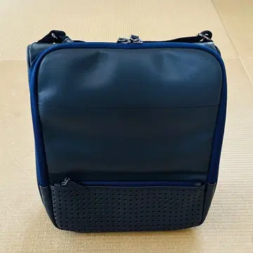 히라쿠 PC 백 mini 가죽 에디션