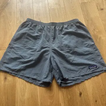 patagonia 그레이 숏팬츠
