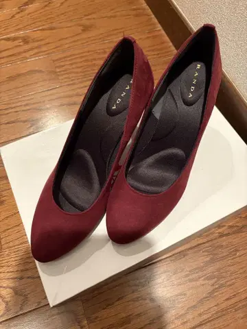 버건디 스웨이드 하이힐 22.5cm