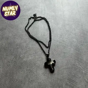 archive grunge cross necklace y2k