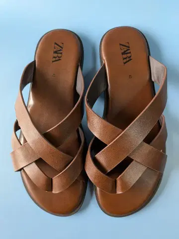ZARA 자라 남성용 크로스 샌들 사이즈 42 (27cm)