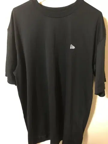 NEW ERA 반다나 패턴 T셔츠 XXL